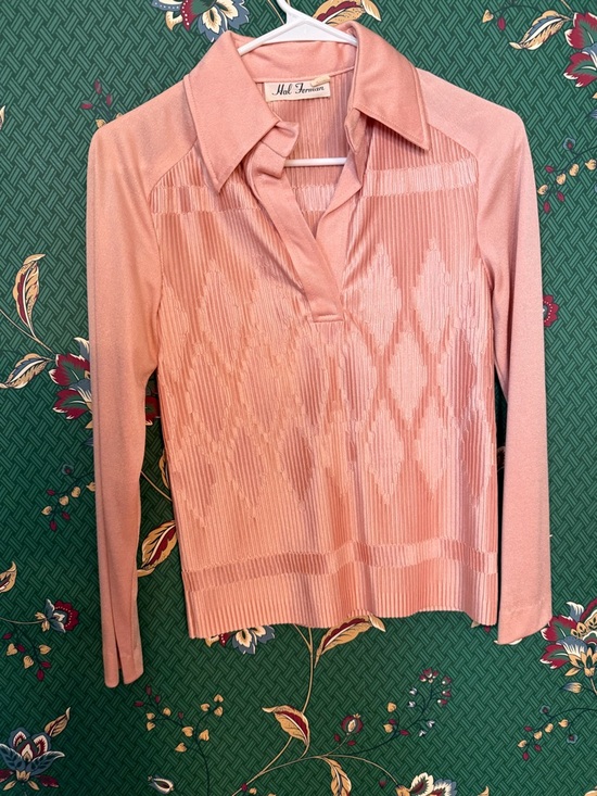 Hal ferman Tops - 1970’s Hal Ferman Pink Collared Top- read!